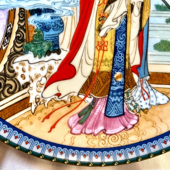 1986 Imperial Jingdezhen Porcelain -Beauties of the Red Mansion Collectors Plate - Picture 10 of 12